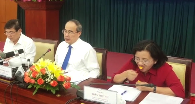 Kết quả hình ảnh cho bà thư Än mÃt