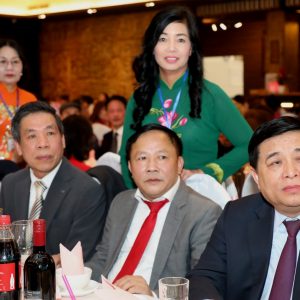 Innerhalb von zwei Tagen in drei Restaurants: Rekord des vietnamesischen Planungsministers Nguyễn Chí Dũng bei seinem Arbeitsbesuch in Deutschland