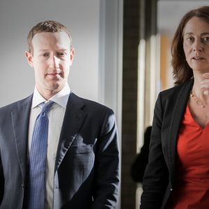 Giám đốc điều hành Facebook Mark Zuckerberg đến Berlin, CHLB Đức để thảo luận về tương lai của Internet