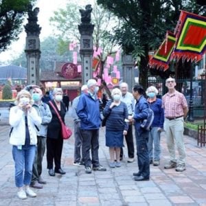 Du lịch Hà Nội “đột quỵ” vì món quà từ Trung quốc