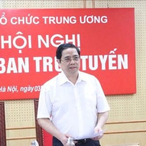 Cuộc chiến soán ngôi giữa Phạm Minh Chính và Nguyễn Phú Trọng bắt đầu?