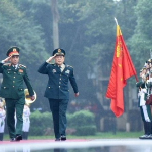Amid South China Sea tensions, defense ministers of Vietnam and China hold talks
