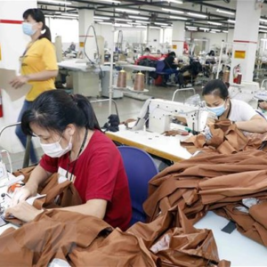 Vietnam’s textile and garment industry likely fail to get its export target in 2021
