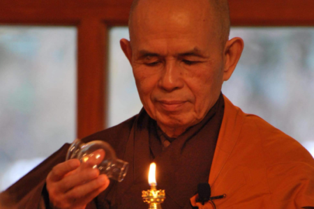Zen Master Nhat Hanh passes away 