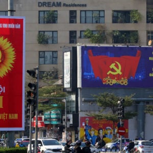 Vietnam’s government is chosen and led by Party, why the country is still in a serious recession?