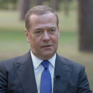 Medvedev, bạn thân của Vladimir Putin, cảnh báo phương Tây có thể kích hoạt “ngày tận thế cho nhân loại” nếu họ cố gắng chống lại Nga trên lãnh thổ Ukraine