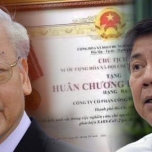 Tổng Trọng xử phạt vụ tặng huân chương cho Việt Á nhưng lại…“trừ trẫm”
