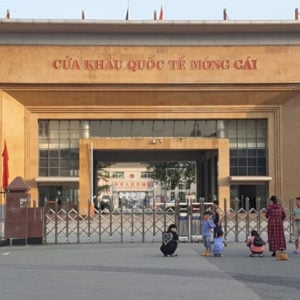 Opening door for Chinese guests, Vietnam faces the risk of Covid outbreak