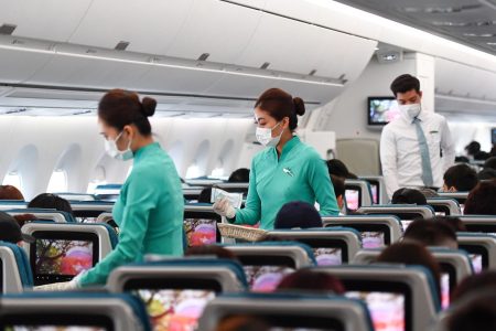 越南国家航空公司的污点：空乘人员贩卖“冰货”