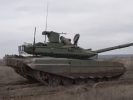 Атака HIMARS на современные Т-90М. Огневой удар якобы уничтожил российскую танковую роту