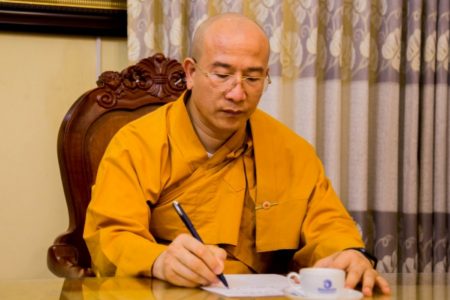 Buddhist monk Thich Truc Thai Minh sets world record in superstition business