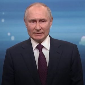 Putin hủy bỏ cuộc họp báo lớn khi bạo chúa thấy nguy cơ đảo chính sau cuộc phản công lớn của Ukraine
