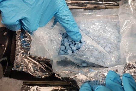Thu 6 kg ma túy trong chợ – 3 người Việt trong vụ bắt cóc phải ra trước tòa án Berlin