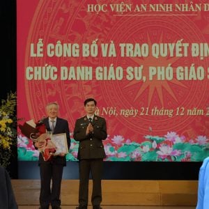 Quy định lãnh đạo không háo danh: Thêm một tư duy “ngớ ngẩn” của BT Phạm Thị Thanh Trà?
