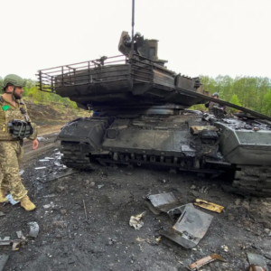 «Он был очень близко»  Украинский экипаж Bradley описал борьбу с танками Т-90           