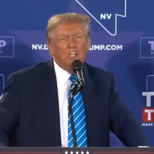 Trump đe dọa NATO: “Nếu bạn không trả tiền, tôi sẽ không bảo vệ bạn”
