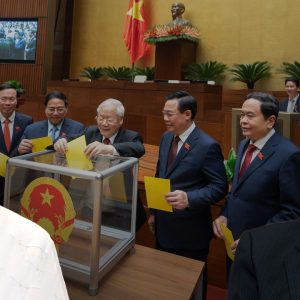 Thể chế chính trị quái dị của Việt Nam