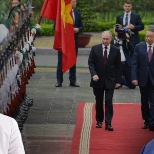 Phản ứng của các nước phương Tây liên quan chuyến thăm của Putin đến Hà Nội