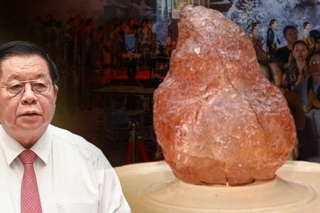 Vở kịch trái tim xá lợi bị bóc trần, Phật Giáo của Cộng Sản khó bịp mãi!