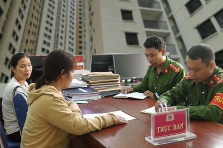 CÔNG AN XÃ LÊN NGÔI: LÀM TỪ THUẾ, NHÀ Ở ĐẾN PHÁT TIỀN!