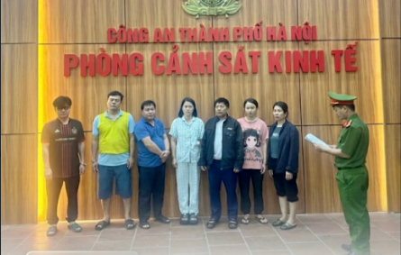 300 tấn thịt lợn bệnh “khỏe mạnh” nhờ phong bì đút lót các cán bộ.