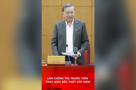 Làm chính trị trước tiên phải giỏi bốc phét với dân!