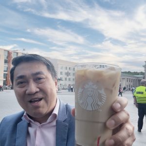 KHUYÊN ÔNG TÔ LÂM VÀI LỜI: HÃY QUAY VỀ VỚI DÂN TỘC!